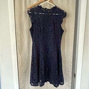 Chic Navy Lace Midi Dress